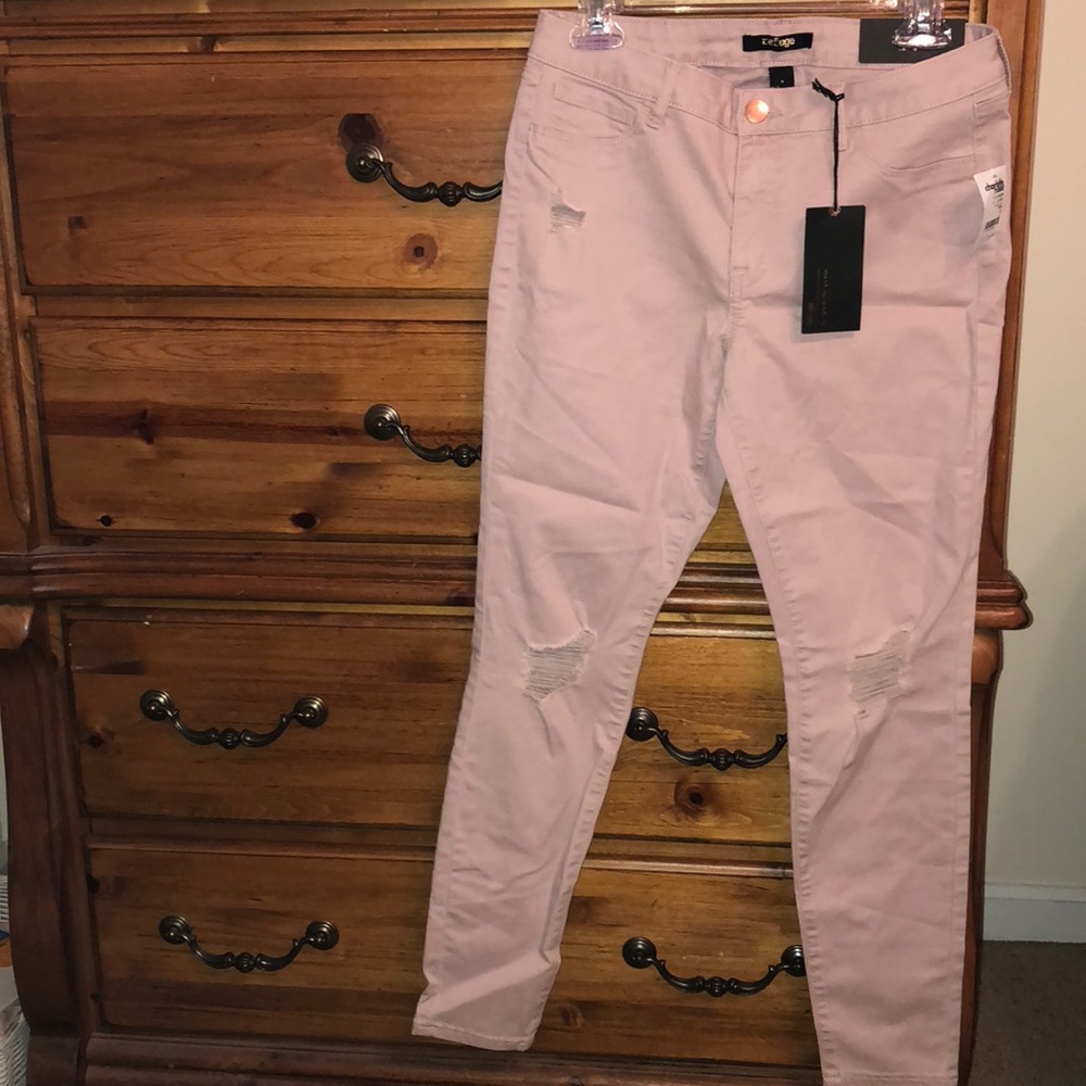 Stretchy leggings / jeans